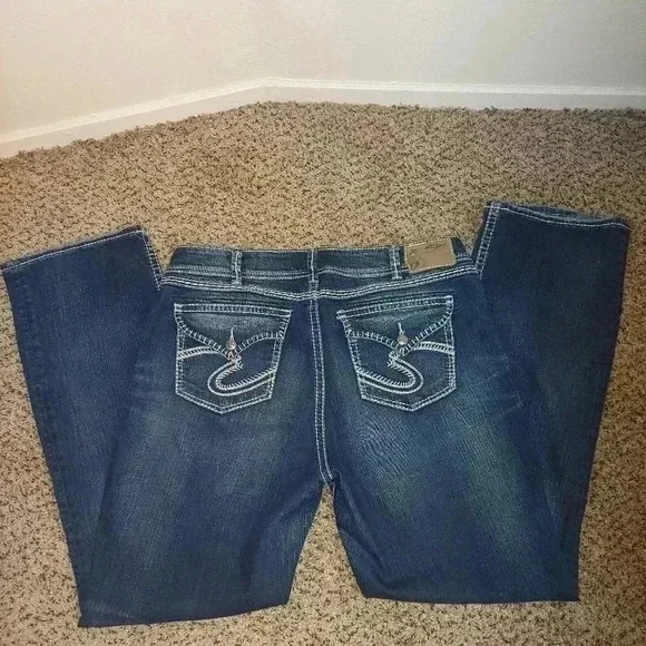 Silver Berkley Flap Women’s Blue Jeans Denim Size w26/L30 Stretchy Straight Embr - Picture 2 of 10